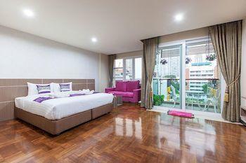 Hostel D-box *