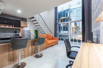 D-box Hostel Bangkok