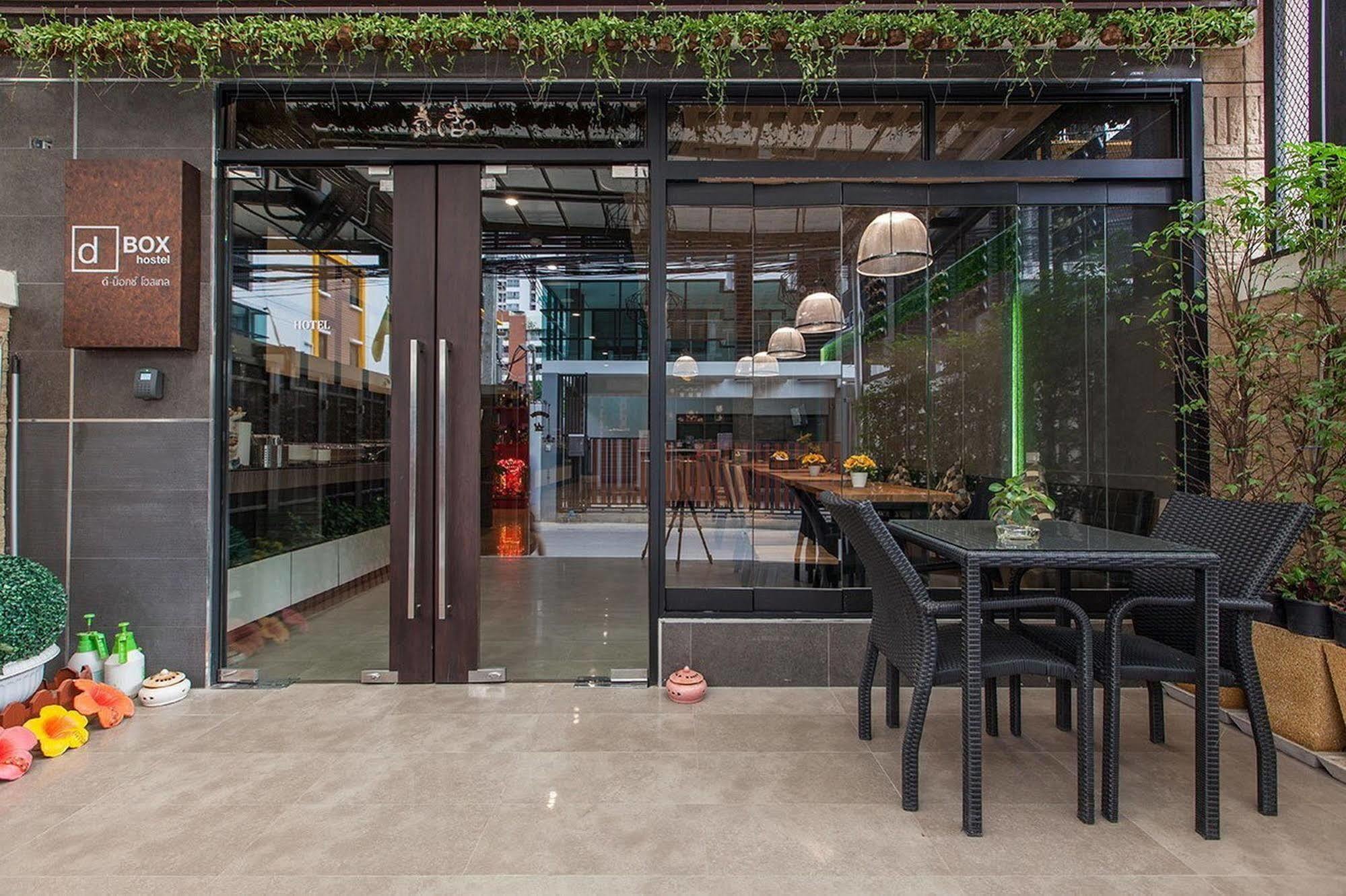 Hostel D-box Bangkok